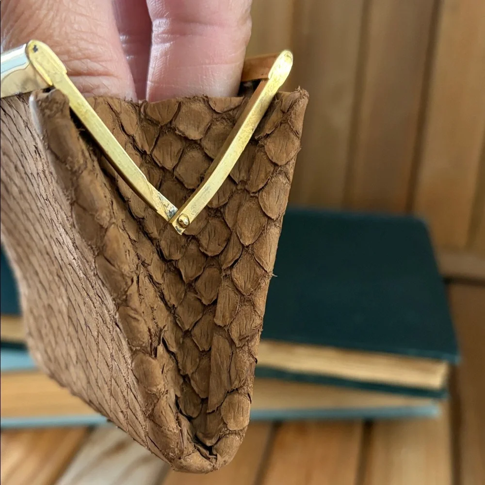 Vintage Snakeskin Coin Purse Kiss Lock Clutch Brown Suede Lined - Picture 5 of 6